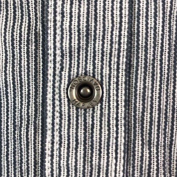 Harley-Davidson Gray Striped Casual Button Down Shirt - Picture 6 of 12